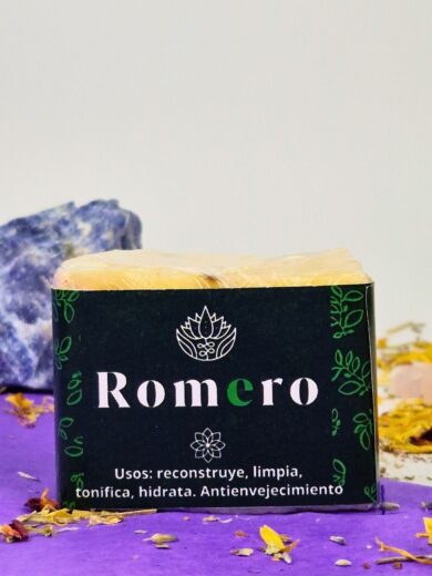 Jabón Artesanal de Romero – Purificación Ancestral, Claridad Mental y Protección Energética