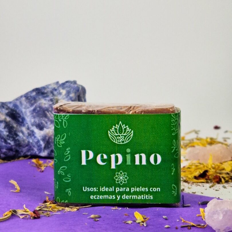 Jabón Artesanal de Pepino – Frescura Hidratante, Piel Radiante y Pureza Natural