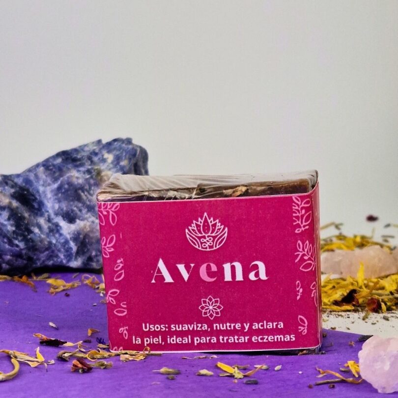Jabón Artesanal de Avena – Suavidad, Protección y Cuidado Amoroso de la Piel