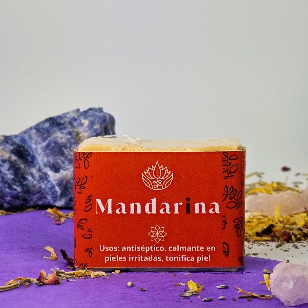 Jabón Artesanal de Mandarina – Alegría Vibrante, Energía Solar y Frescura Emocional