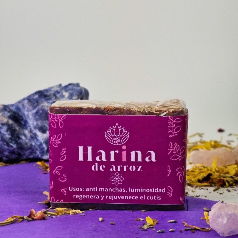 Jabón Artesanal de Harina de Arroz – Luminosidad Natural, Suavidad y Claridad Interior