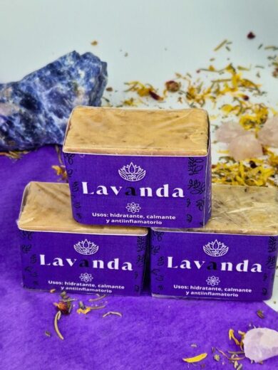 Jabón Artesanal de Lavanda – Calma, Armonía y Piel Renovada - Image 2