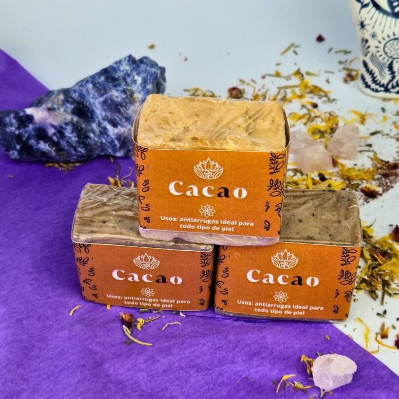 Jabón Artesanal de Cacao – Nutrición Emocional, Piel Radiante y Conexión con el Corazón - Image 2