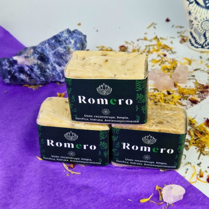 Jabón Artesanal de Romero – Purificación Ancestral, Claridad Mental y Protección Energética - Image 2